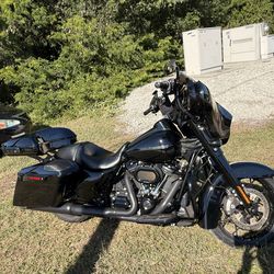 2020 Harley Davidson Street Glide Special