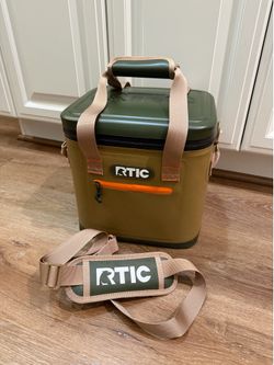 RTIC Ultra-Tough Soft Cooler 20 Can, Insulated Bag