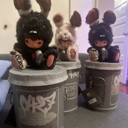 Hirono Secret Little Hare Plush Doll(Black)