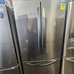 Refrigerator lg