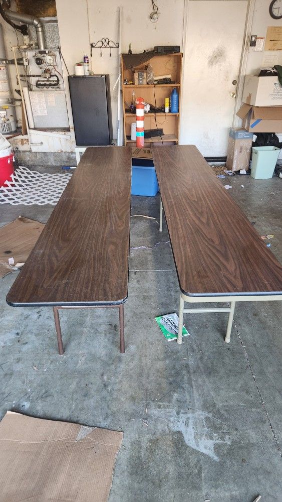 2 Tables
