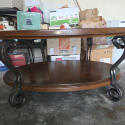 Coffee Table An One End Table