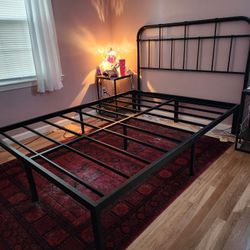 Queen Size Bed Frameand queen Box Spring