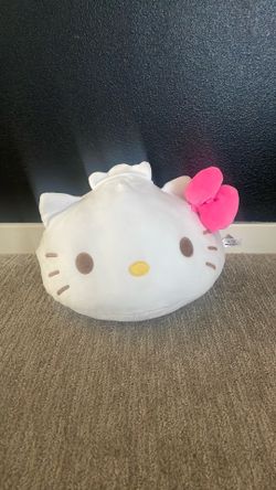 Hello kitty plush