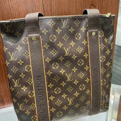 Louis Vuitton Hand Bag