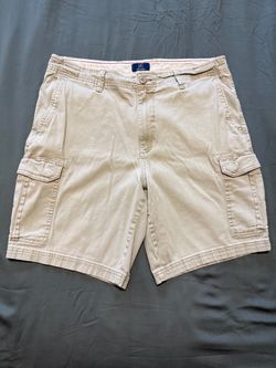 George Men's Khaki Cargo Shorts, size 34 excellent condition