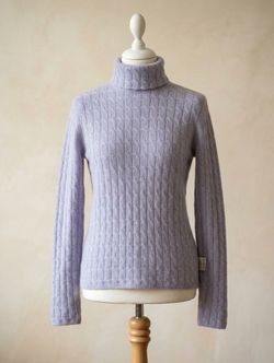 100% Cashmere sweater
