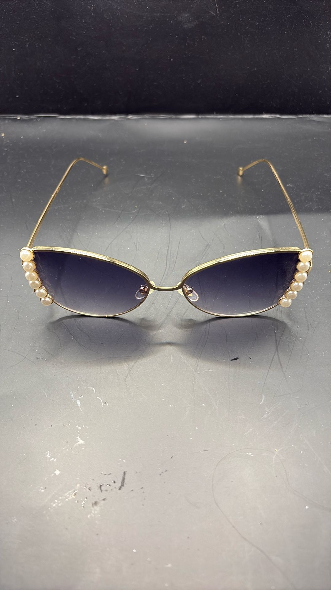 Sunglasses With Pearls 
