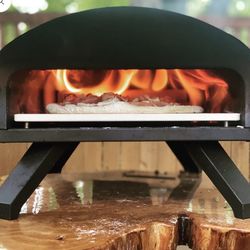 Bertello Outdoor Pizza Oven Bundle