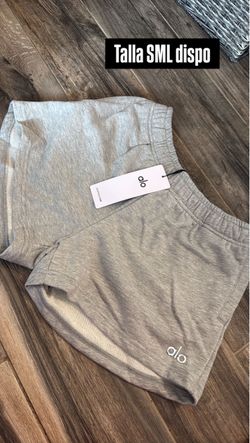 Alo accolade shorts