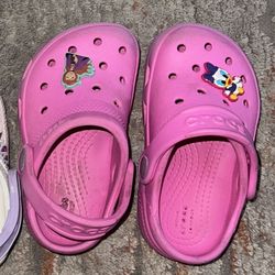 Toddler Crocs Size 7