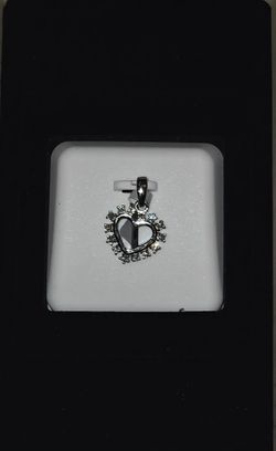 💖 Heart Moissanite Pendant