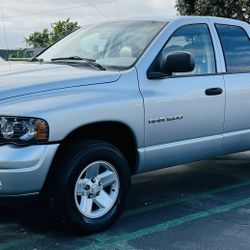 Dodge Ram 1500 Quad Cab V-8 4x4 123,000 Miles 