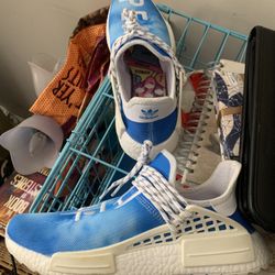 Adidas originals Pharrell x NMD Size 9 1/2 Hu Trail 'Peace' Exclusive