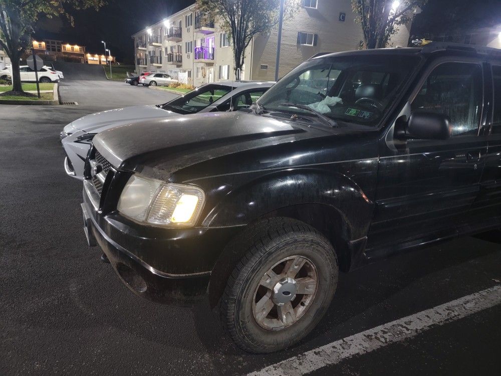 2005 Ford Explorer Sport Trac