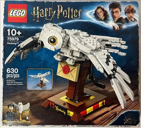LEGO Harry Potter: Hedwig (75979) retired set