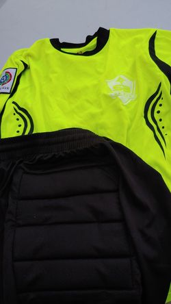 Soccer goaly uniform
