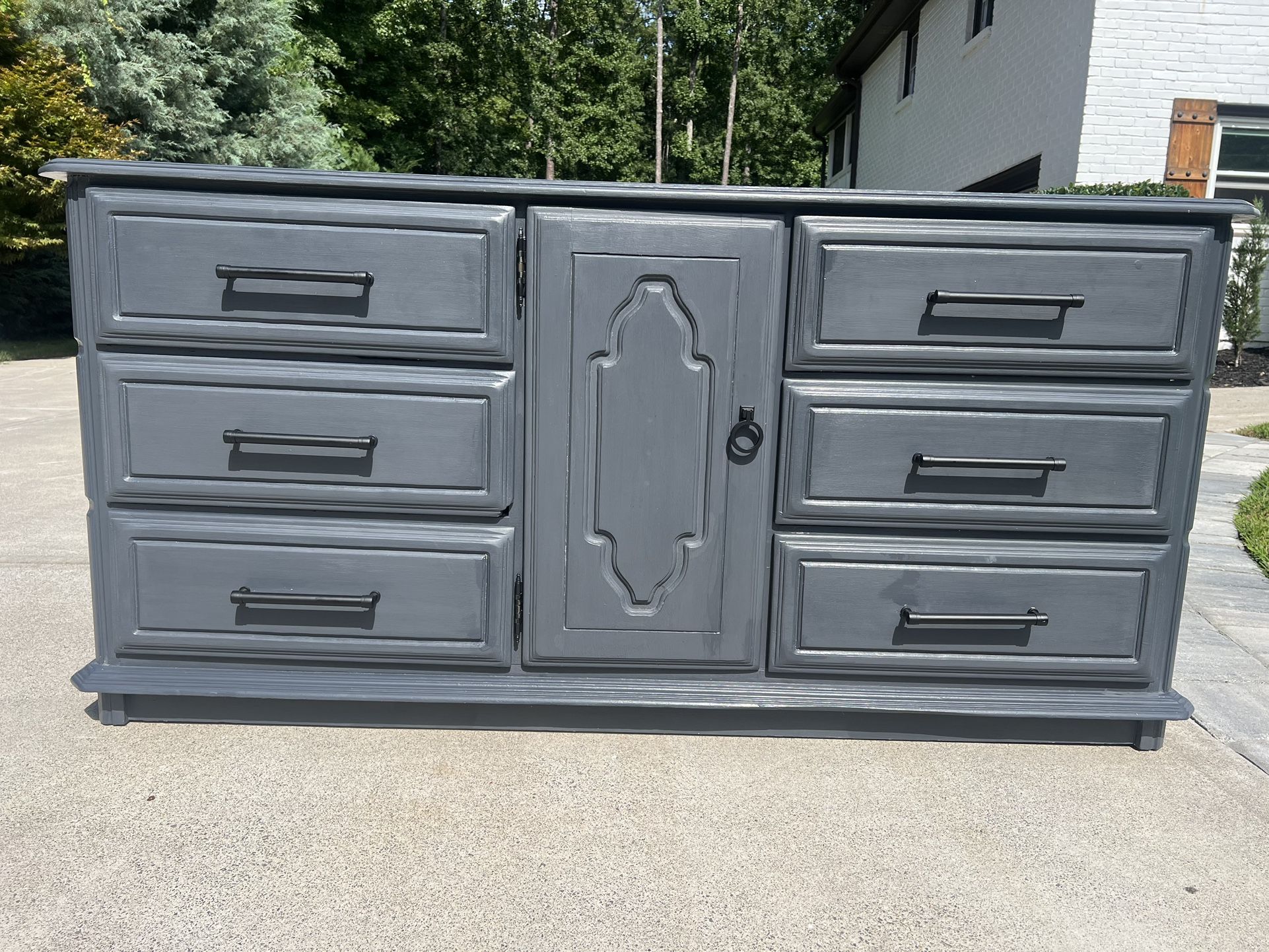 Elegant and discreet REFINISHED 100% real wood dresser $199 CAN DELIVER!