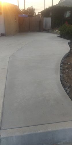 Concrete and landscape instalation
