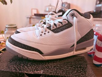 Air Jordan 3 White Cement Sneakers