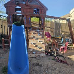 Free HEAVY DUTY PLAY SET