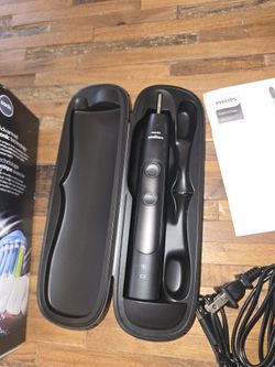 Philips Sonicare ExpertClean 7500 Black Rechargeable Electric Power Toothbrush – Model HX9690/05
📍 Located in Downtown Summerlin, Las Vegas — Local P