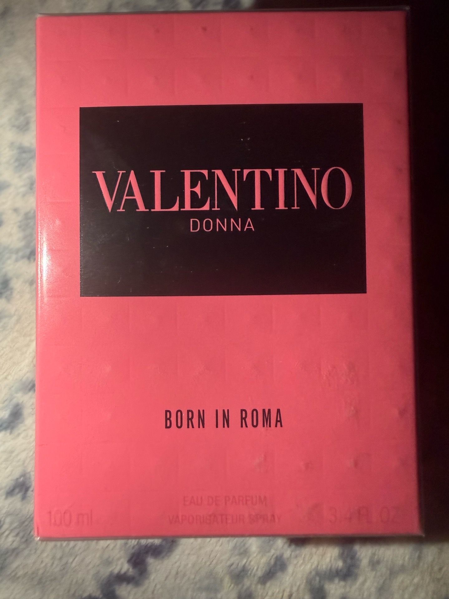 Valentino Born In Roma Donna