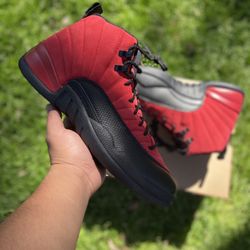 Jordan 12 Reverse Flu Games size 10.5