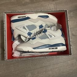 Jordan 4 Military Blue 