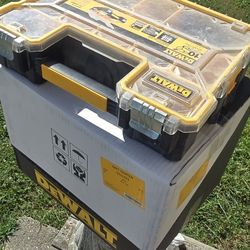 Dewalt Deep Pro Organizer 3 Per Box 2  Brand New In Box
