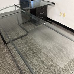 STEEL DESK GLASS TOP