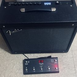 Fender Mustang GTX 100 (Comes With Footswitch Pedal)