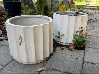 Set of 2 Modern White Fluted Planters – 12” Diameter