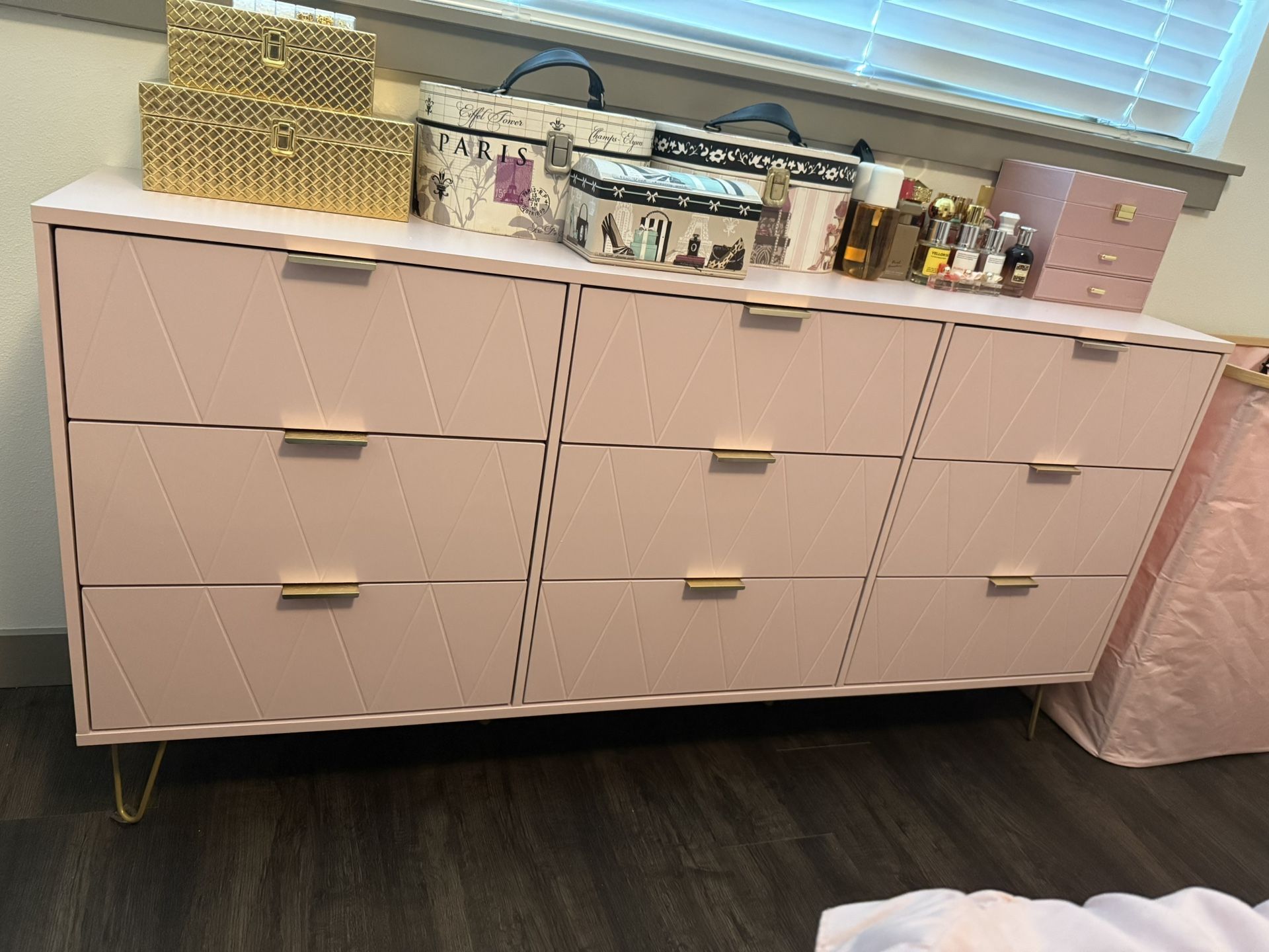Pink & Gold Contemporary 9-Drawer Dresser