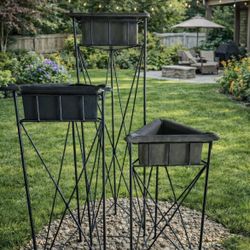 Metal planters set of 3