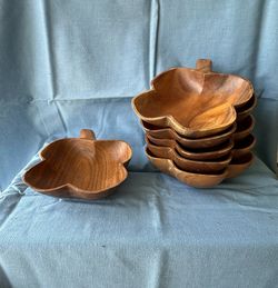Vintage acacia wooden bowl set