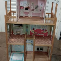 Barbie Play House / Girl Play House