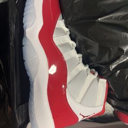 Jordan 11 Cherry 
