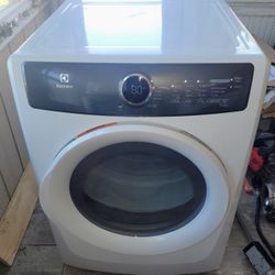 ELECTRIC ELECTROLUX DRYER 