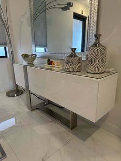 Modern White Gloss Sideboard with Glass Top
