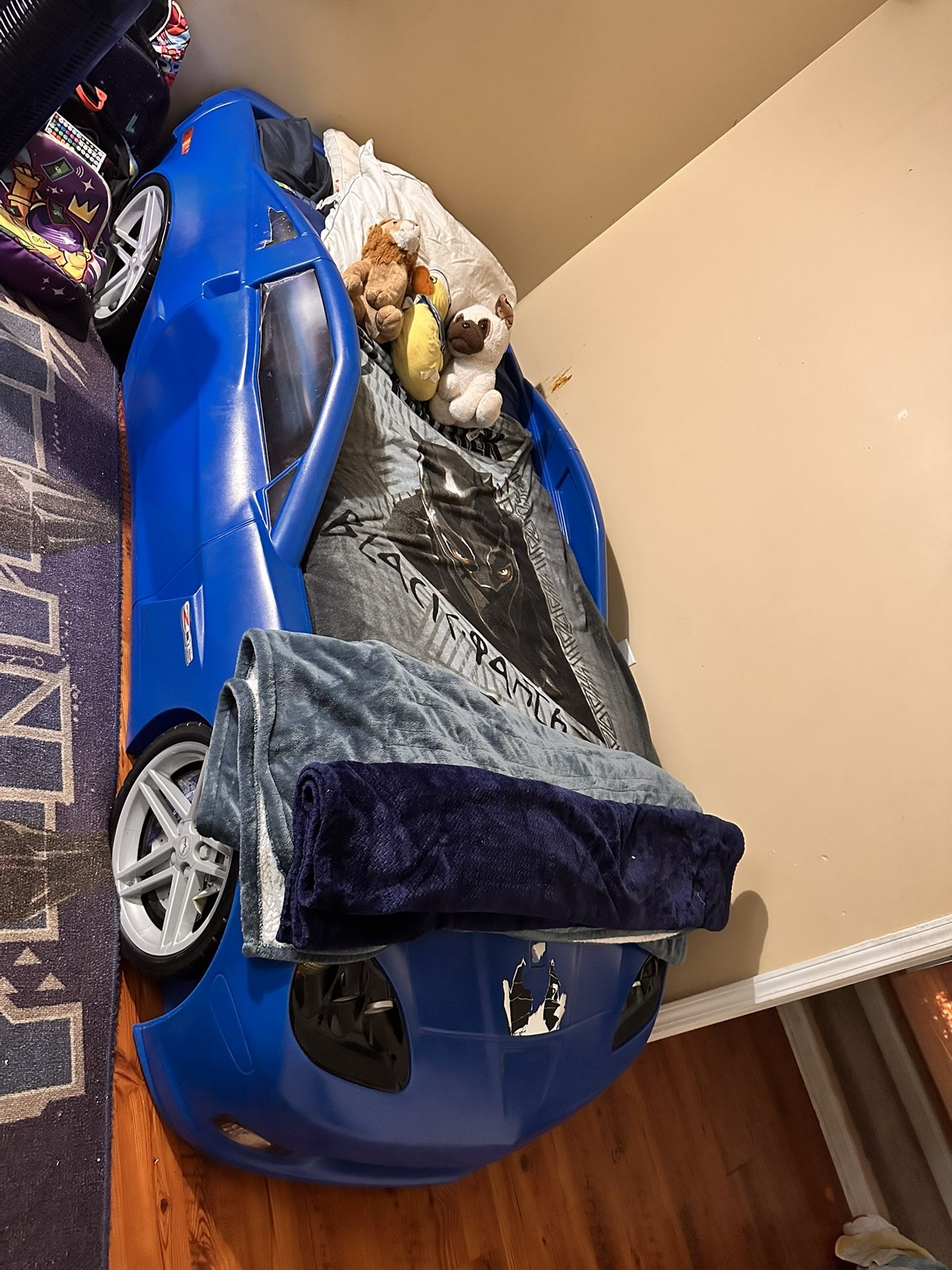 Blue Car Bed