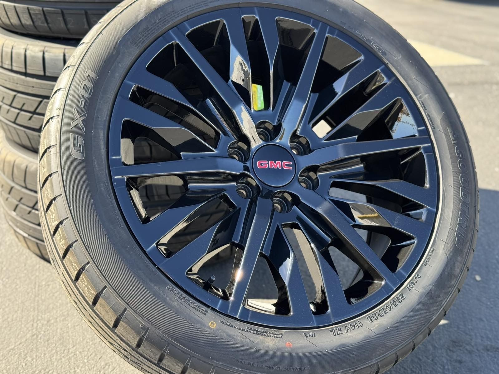 22'' NEW Wheels Black Rims and Tires GMC Sierra 1500 Yukon Denali Chevy Chevrolet Silverado Tahoe Suburban Avalanche Nissan Titan Infiniti