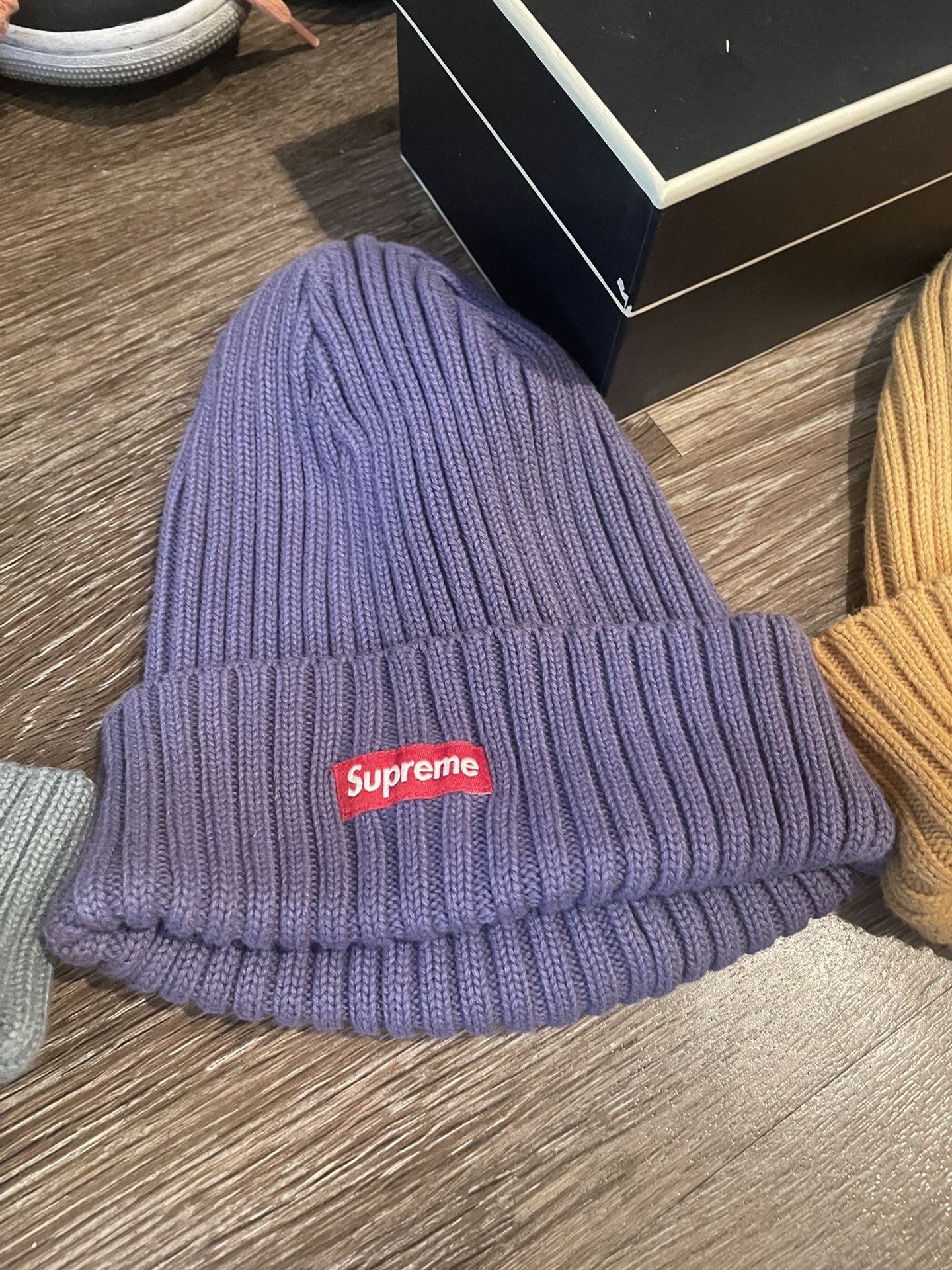 Supreme Hat