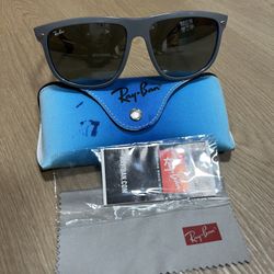 Original Ray-Ban Plastic Frame Glasses in Excellent Condition