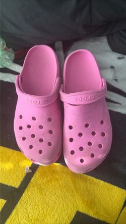 Pink crocs