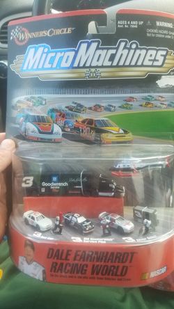NASCAR dale earnhardt and Jeff Gordon micro machines collectibles