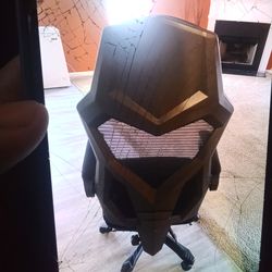 Gaming chair
