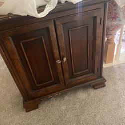Mirror And Table For 10$