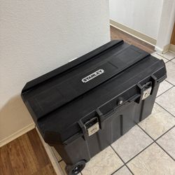 Stanley 50 Gallon Mobile Tool Box