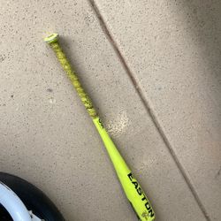 Easton Hammer 8- 30 In 22 Oz Bat 